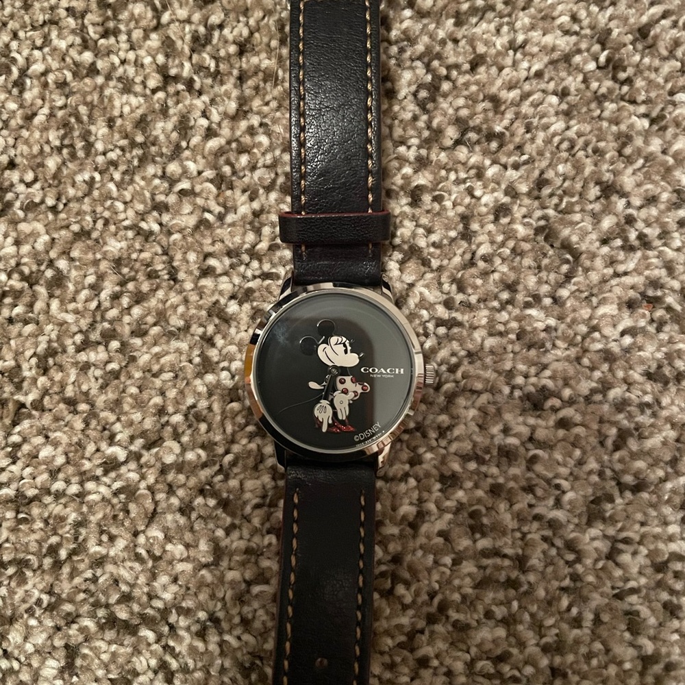 Minnie Mouse Coach collection watch